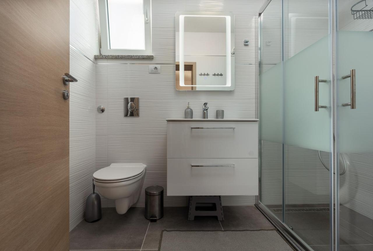 Apartments Elita 罗维尼 外观 照片